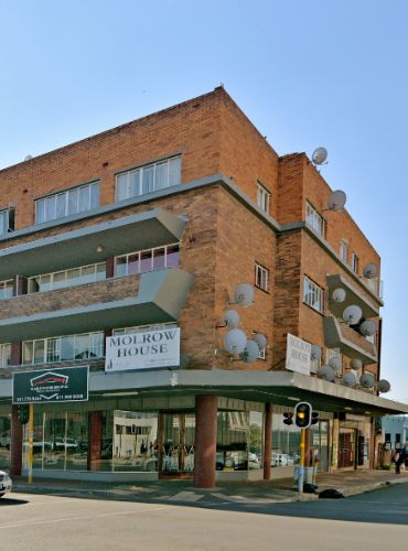 Molrow House